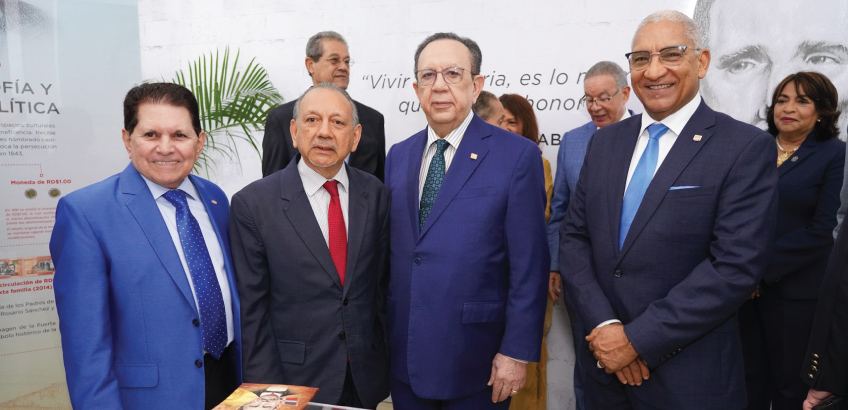 Julio Llibre, Diomedes Núñez Polanco, Héctor Valdez Albizu y Ervin Novas Bello